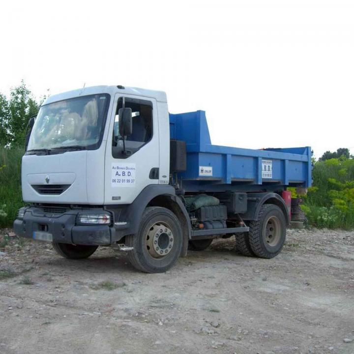 Location camions avec chauffeur Puyricard