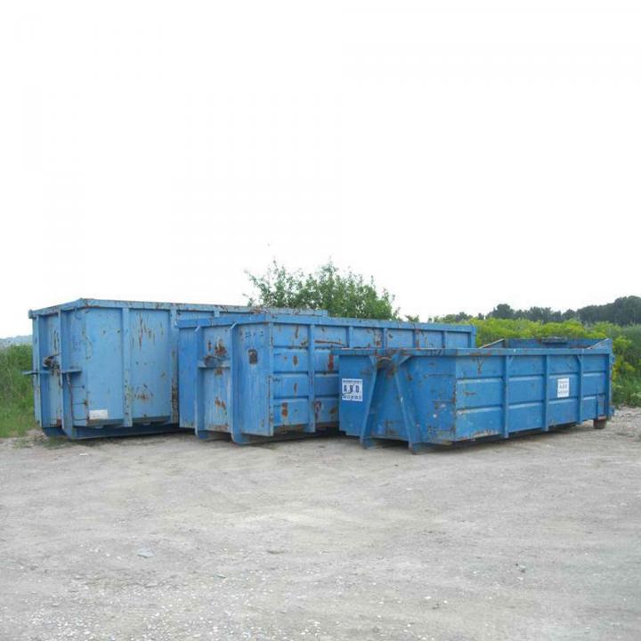 Location de bennes à déchets et à gravats Puyricard